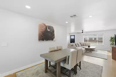 8626 E Roanoke Avenue, Scottsdale, AZ 85257 - Photo 9
