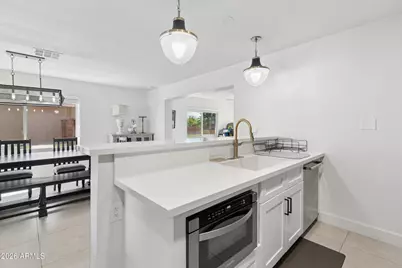 8659 E Roanoke Avenue, Scottsdale, AZ 85257 - Photo 9