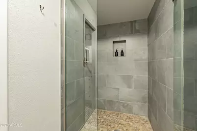 7640 E Minnezona Avenue, Scottsdale, AZ 85251 - Photo 13