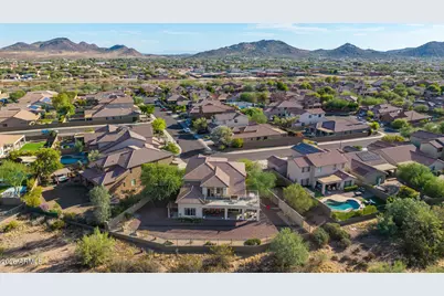2430 W Coyote Creek Drive, Anthem, AZ 85086 - Photo 5