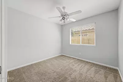 18619 N 40th Place, Phoenix, AZ 85050 - Photo 17