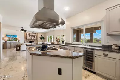 9015 E Hackamore Drive, Scottsdale, AZ 85255 - Photo 11