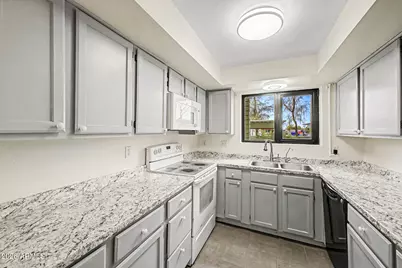 2315 W Union Hills Drive #120, Phoenix, AZ 85027 - Photo 9