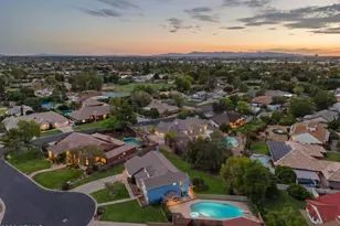 936 S Linda Cir, Mesa, AZ 85204 - Photo 55