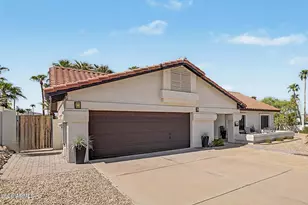 801 E Braeburn Dr, Phoenix, AZ 85022 - Photo 41