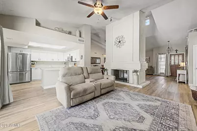 801 E Braeburn Drive, Phoenix, AZ 85022 - Photo 17