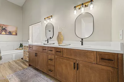 801 E Braeburn Drive, Phoenix, AZ 85022 - Photo 29