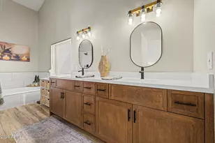 801 E Braeburn Dr, Phoenix, AZ 85022 - Photo 29