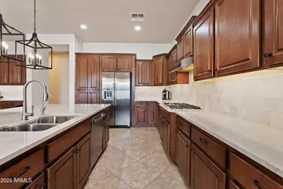 6687 S Jacqueline Way, Gilbert, AZ 85298 - Photo 9