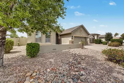 40462 N Cape Wrath Drive, San Tan Valley, AZ 85140 - Photo 5