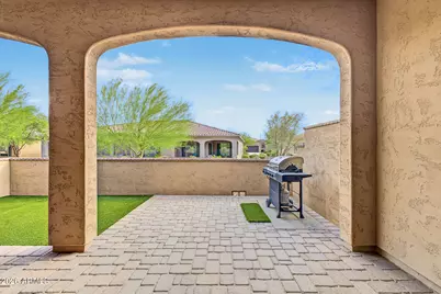 16827 W Catalina Drive, Goodyear, AZ 85395 - Photo 37