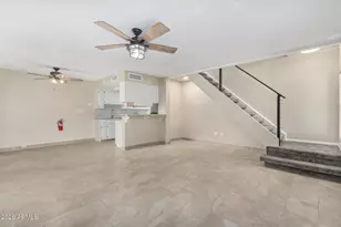 8641 S 51st St, Phoenix, AZ 85044 - Photo 3