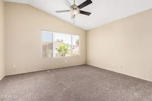 1334 E Helena Dr, Phoenix, AZ 85022 - Photo 13