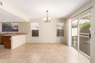 1334 E Helena Dr, Phoenix, AZ 85022 - Photo 7