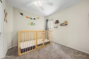 1352 W Sparrow Dr, Chandler, AZ 85286 - Photo 17