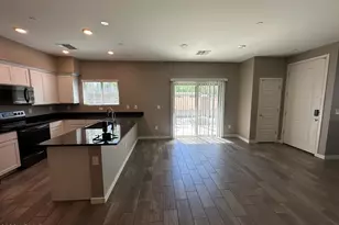 1885 E Frye Rd, Gilbert, AZ 85295 - Photo 7