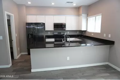 1885 E Frye Road #102, Gilbert, AZ 85295 - Photo 3