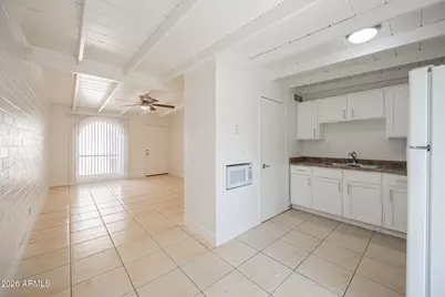 388 N Comanche Drive #Apt 15, Chandler, AZ 85224 - Photo 9