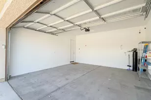 2041 W Sierra Sunset Trail, Phoenix, AZ 85085 - Photo 33