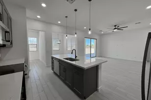 24022 N 197th Dr, Surprise, AZ 85387 - Photo 7