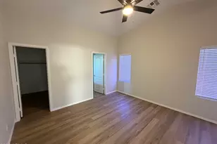 13925 W Mauna Loa Ln, Surprise, AZ 85379 - Photo 7
