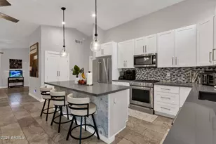 2736 E Terrace Ave, Gilbert, AZ 85234 - Photo 9