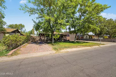 2216 W Augusta Avenue, Phoenix, AZ 85021 - Photo 3