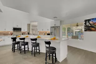 14576 N 90th Dr, Peoria, AZ 85381 - Photo 7