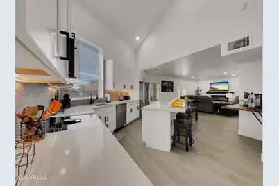 14576 N 90th Drive, Peoria, AZ 85381 - Photo 3