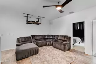 7841 N 21st Ave, Phoenix, AZ 85021 - Photo 3