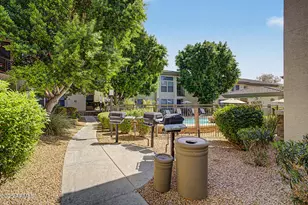 6900 E Princess Dr, Phoenix, AZ 85054 - Photo 29