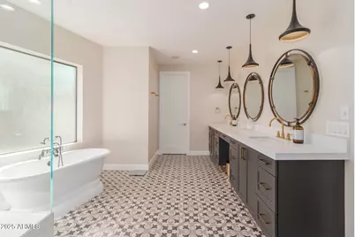 4601 N Royal View Drive, Phoenix, AZ 85018 - Photo 25