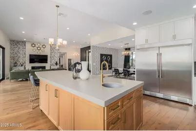 4601 N Royal View Drive, Phoenix, AZ 85018 - Photo 15