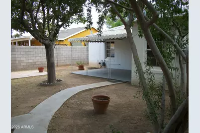 550 W Cambridge Avenue, Phoenix, AZ 85003 - Photo 19