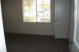 550 W Cambridge Ave, Phoenix, AZ 85003 - Photo 15