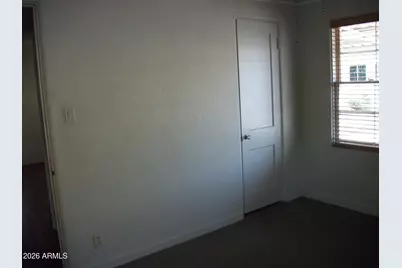 550 W Cambridge Avenue, Phoenix, AZ 85003 - Photo 17
