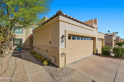 9034 W Port Royale Lane, Peoria, AZ 85381 - Photo 3