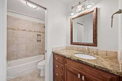 1054 E Golden Court, Chandler, AZ 85225 - Photo 17