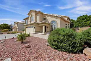 1054 E Golden Ct, Chandler, AZ 85225 - Photo 3