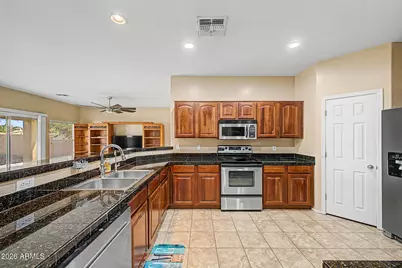 31457 N Candlewood Drive, San Tan Valley, AZ 85143 - Photo 7