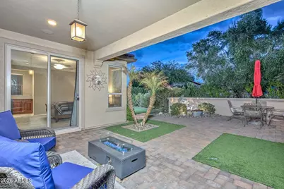 27059 N 130th Glen, Peoria, AZ 85383 - Photo 11