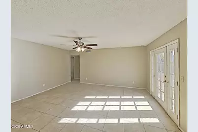147 W Hillside Street, Mesa, AZ 85201 - Photo 3