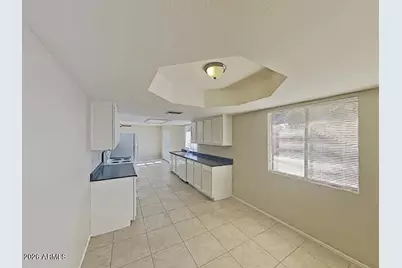 147 W Hillside Street, Mesa, AZ 85201 - Photo 5