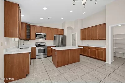 7156 W Flynn Lane, Glendale, AZ 85303 - Photo 7