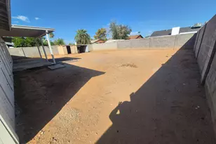 3310 E Angela Dr, Phoenix, AZ 85032 - Photo 5