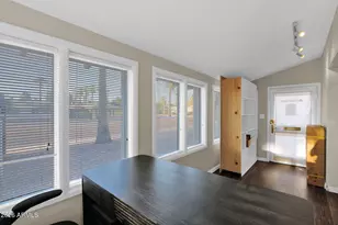 1111 W McDowell Rd, Phoenix, AZ 85007 - Photo 19