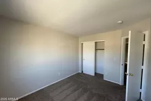 10925 W Kaler Dr, Glendale, AZ 85307 - Photo 17