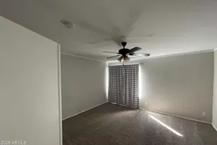 10925 W Kaler Dr, Glendale, AZ 85307 - Photo 13