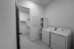 24034 N 197th Dr, Surprise, AZ 85387 - Photo 17