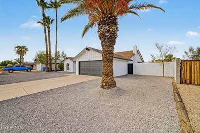 2910 W Sandra Terrace, Phoenix, AZ 85053 - Photo 3